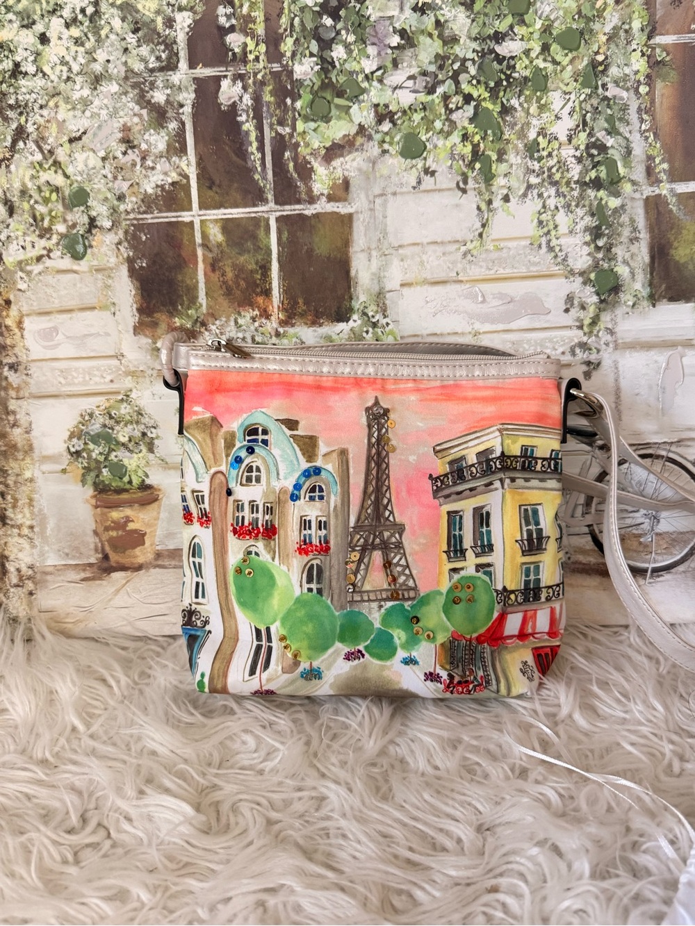 Parisian Scene Crossbody Bag in Multicolor - Unbranded